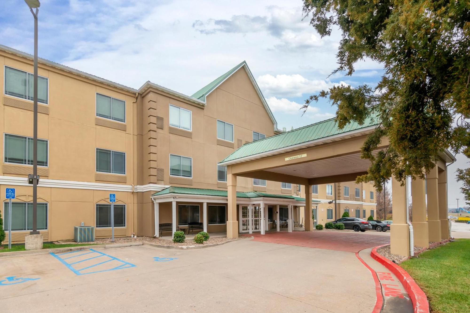 Country Inn & Suites By Radisson, Columbia, Mo Exterior photo